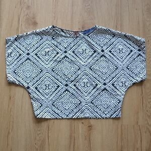 💜 Blue Rain Black and White Geometric Blouse